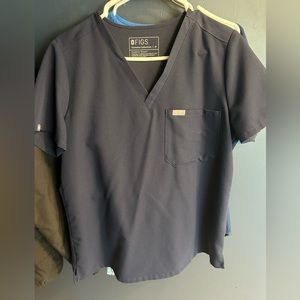 Navy blue women’s figs medium scrub top
